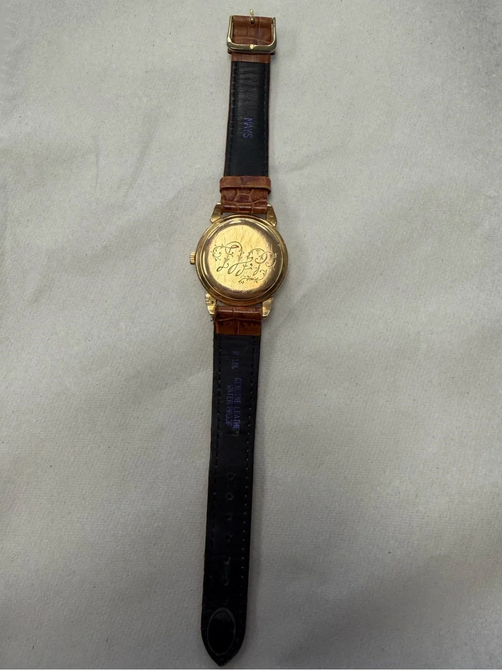 Movado 18k yellow